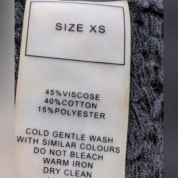 MANIÈRE DE VOIR Crochet Top TORN - Picture 5 of 6